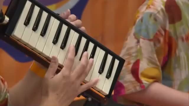 岡山市で鍵盤ハーモニカフェスティバル　懐かしい音色が商店街に響き渡る【岡山市】